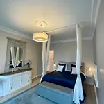 Chambre Dans Appartement Luxueux